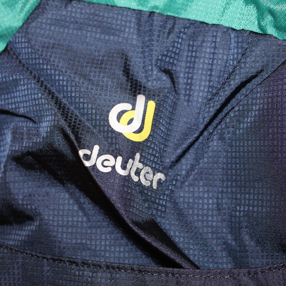 DEUTER SPEED LITE 24L NAVY/ALPINE GREEN BACKPACK - Picture 7 of 8